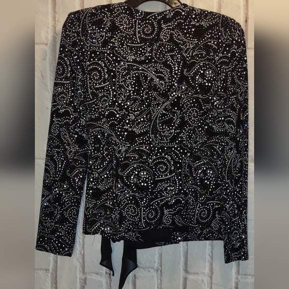 Alex Evening Blouse - Picture 2 of 6